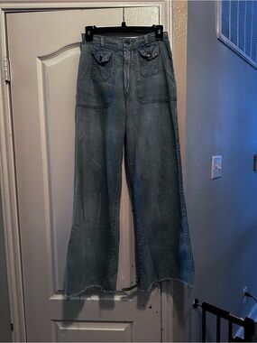 True vintage Women’s High-Waist Light Blue Wide-Leg Jeans